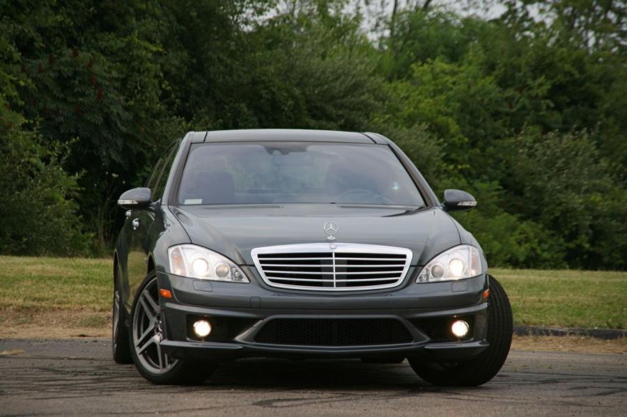  Mercedes-Benz S63 AMG 2008 года  (фото 5 из 42)